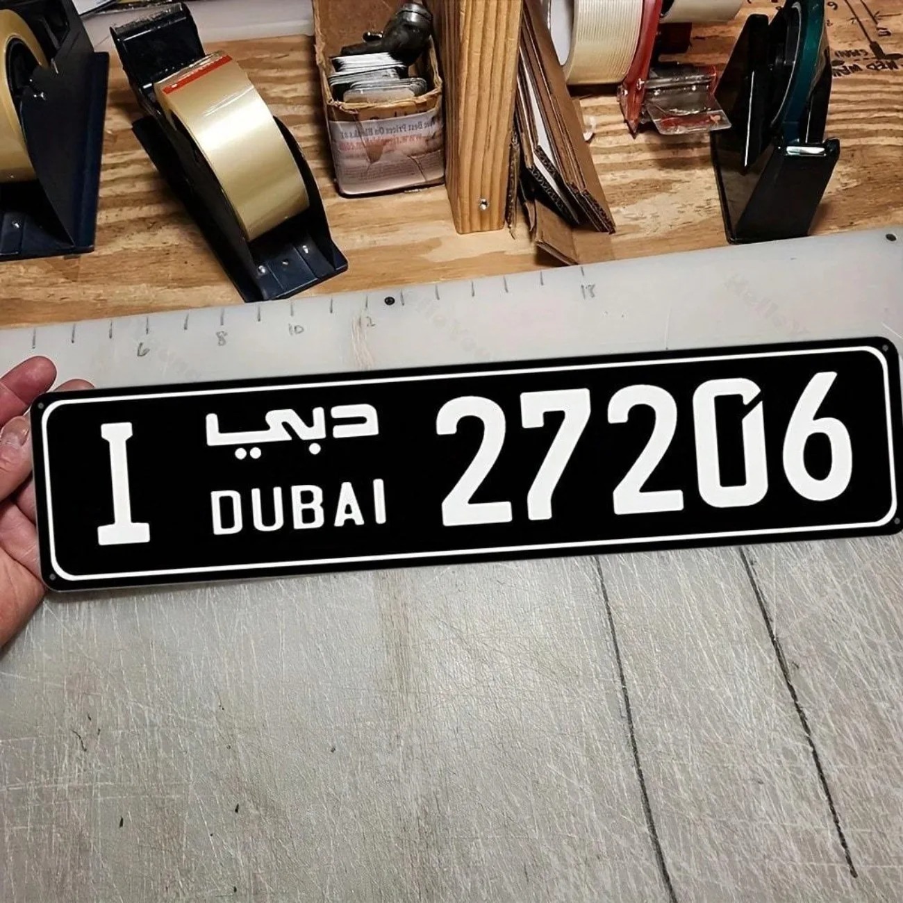 Car Accessories Dubai - 각인된 알루미늄 두바이 테마 거리 표지판,